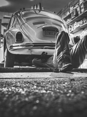 wyposażenie warsztatu samochodowego